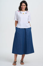 Flower Chain White Celia T Shirt