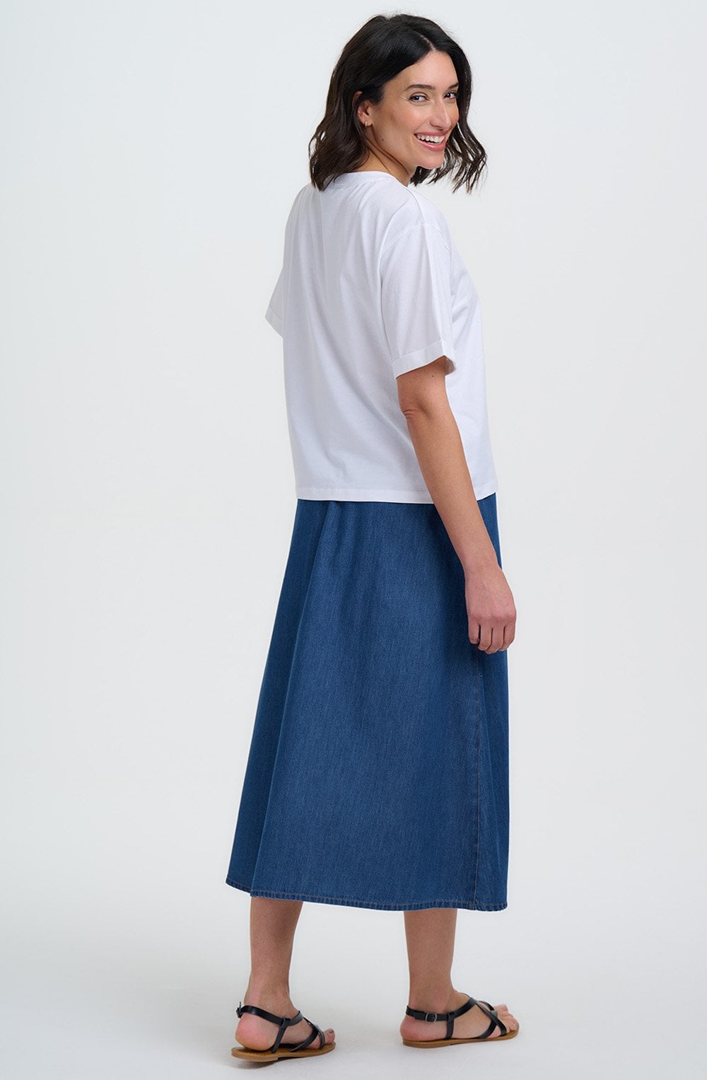 Flower Chain White Celia T Shirt