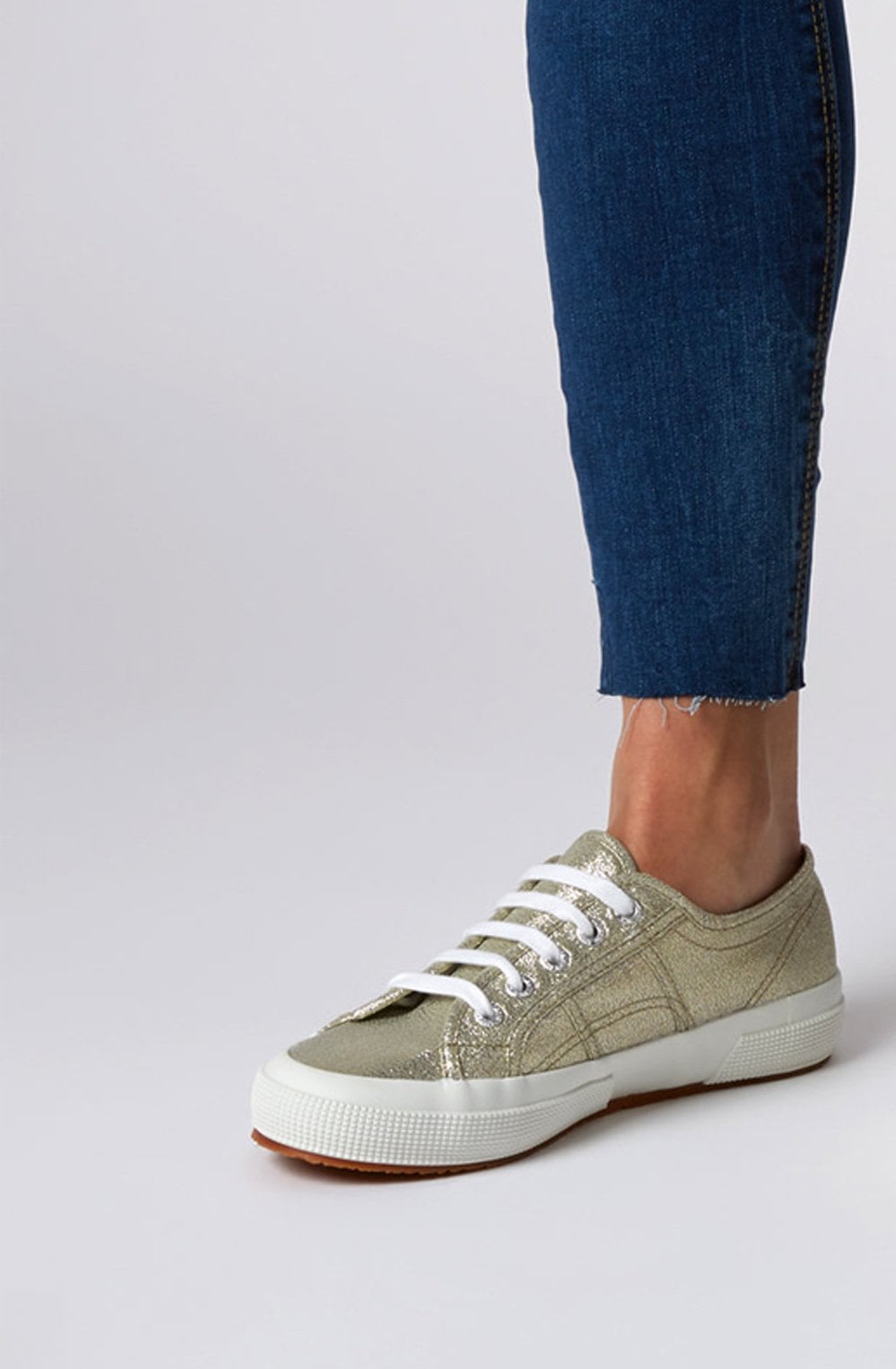 Lamew Platinum Trainers