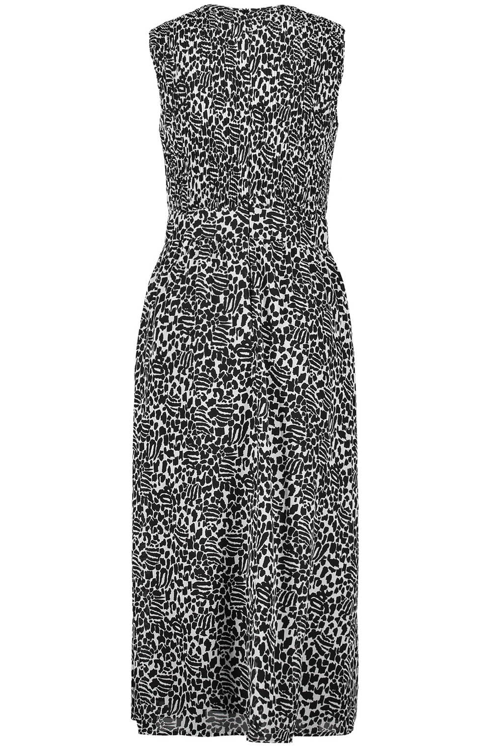 Black and White Sleeveless Chiffon Dress