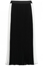 Black & White Pleated Skirt