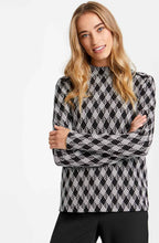 Black & White Print Top