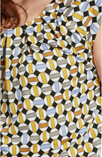 Bold Print Jersey Top