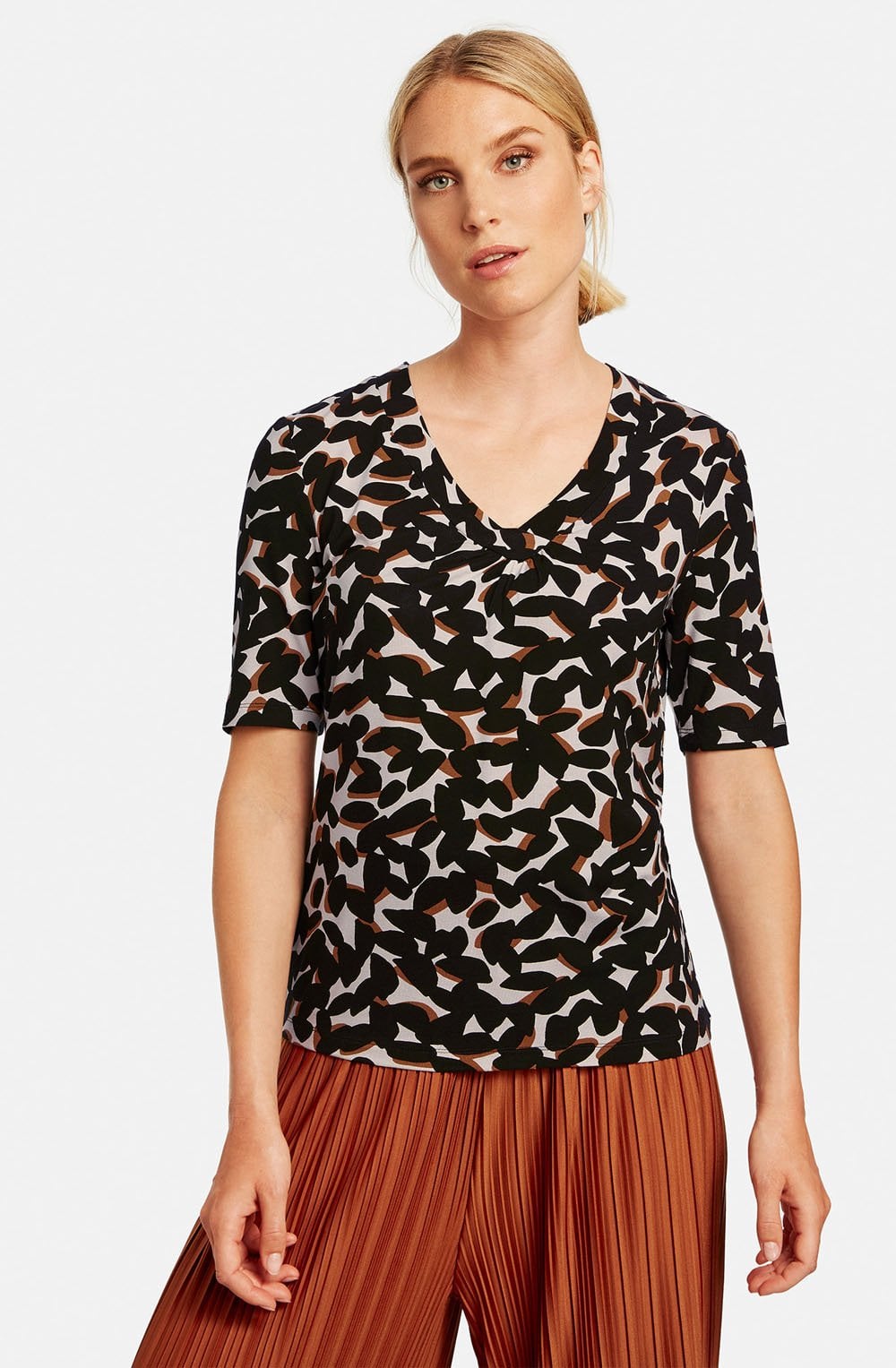 Bold Print Jersey Top