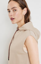 Clay Sleeveless Dropped Shoulders Pullover