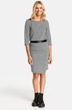 Dogtooth Check Skirt