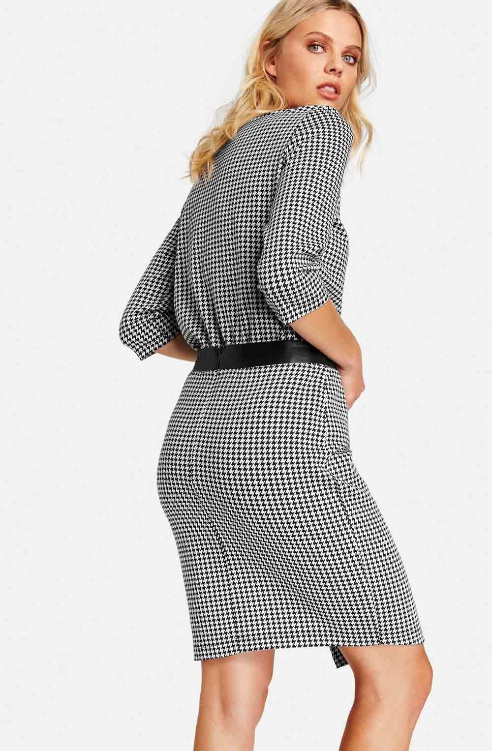 Dogtooth Check Skirt