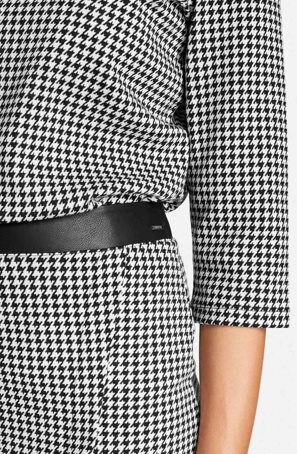 Dogtooth Check Skirt