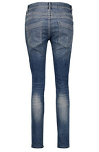 Embroidered Floral Detailed Jeans