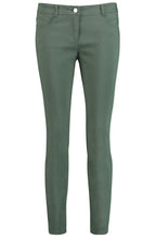 Evergreen Slim Fit Jeans