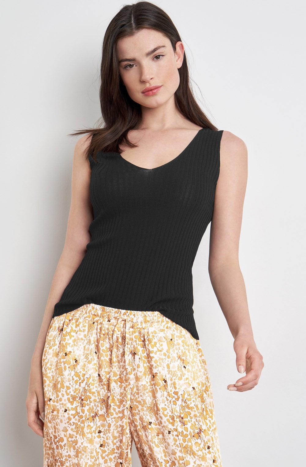 Fine Knit Black Sleeveless Top