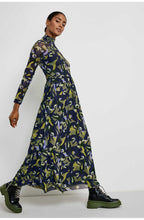 Green Bold Print Maxi Dress