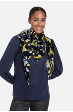 Green Bold Print Scarf