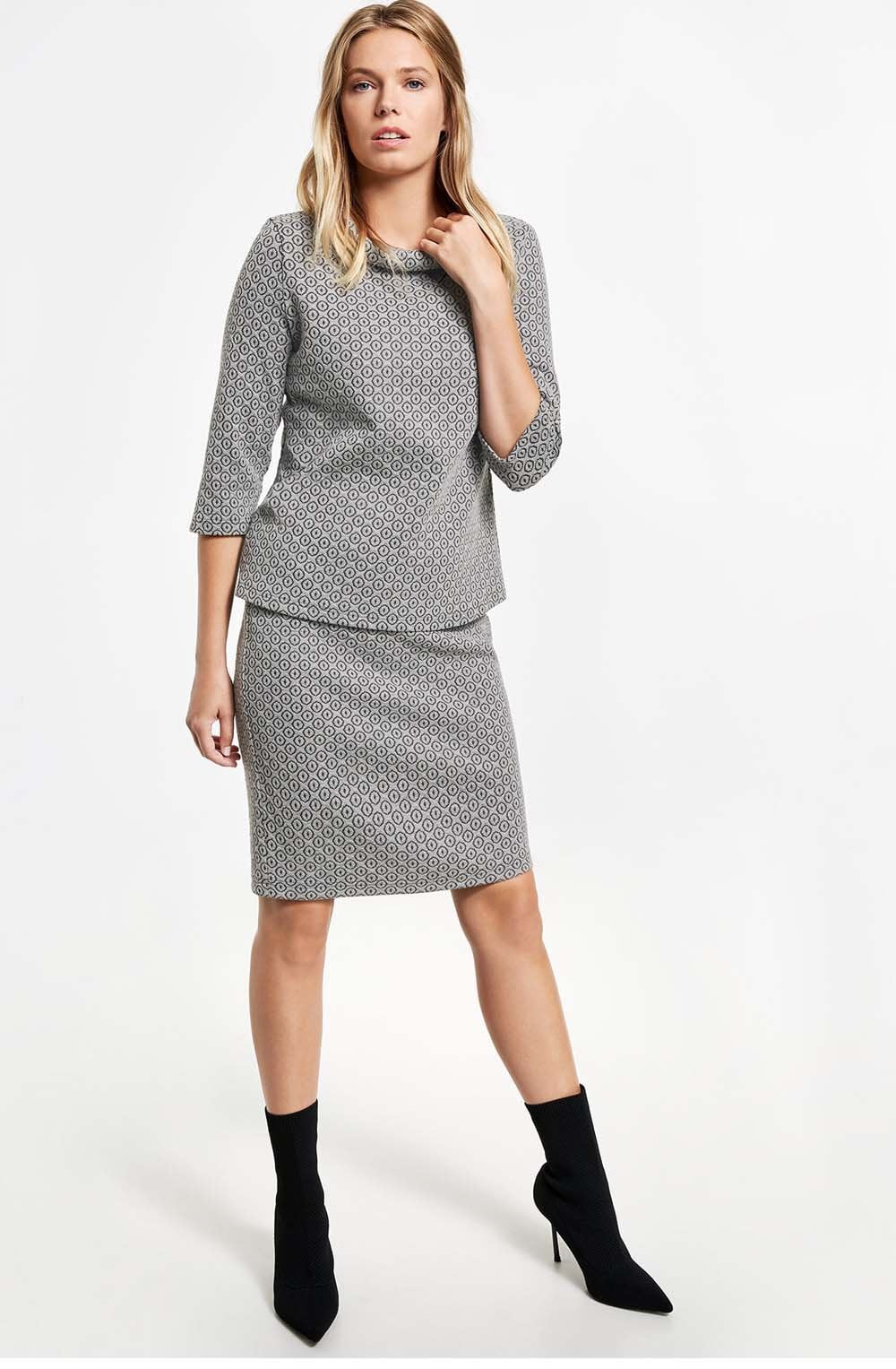 Grey Embossed Patterned Skirt