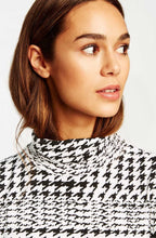 Houndstooth Jersey Top