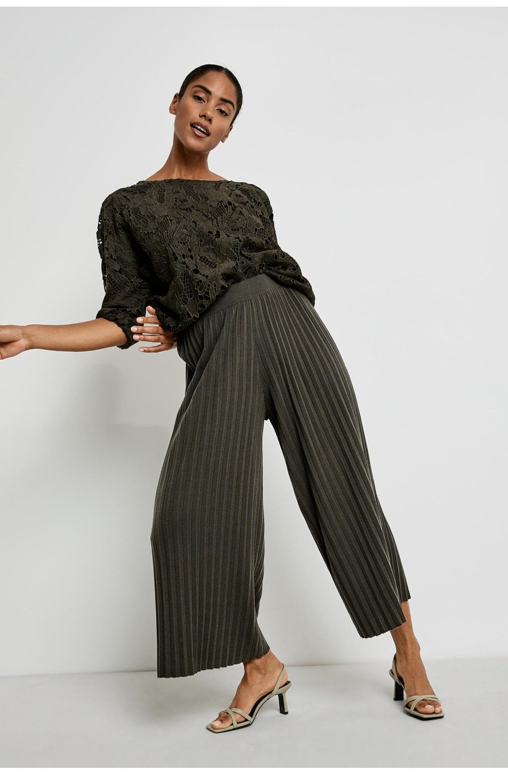Khaki Wide Leg Pleated Culottes