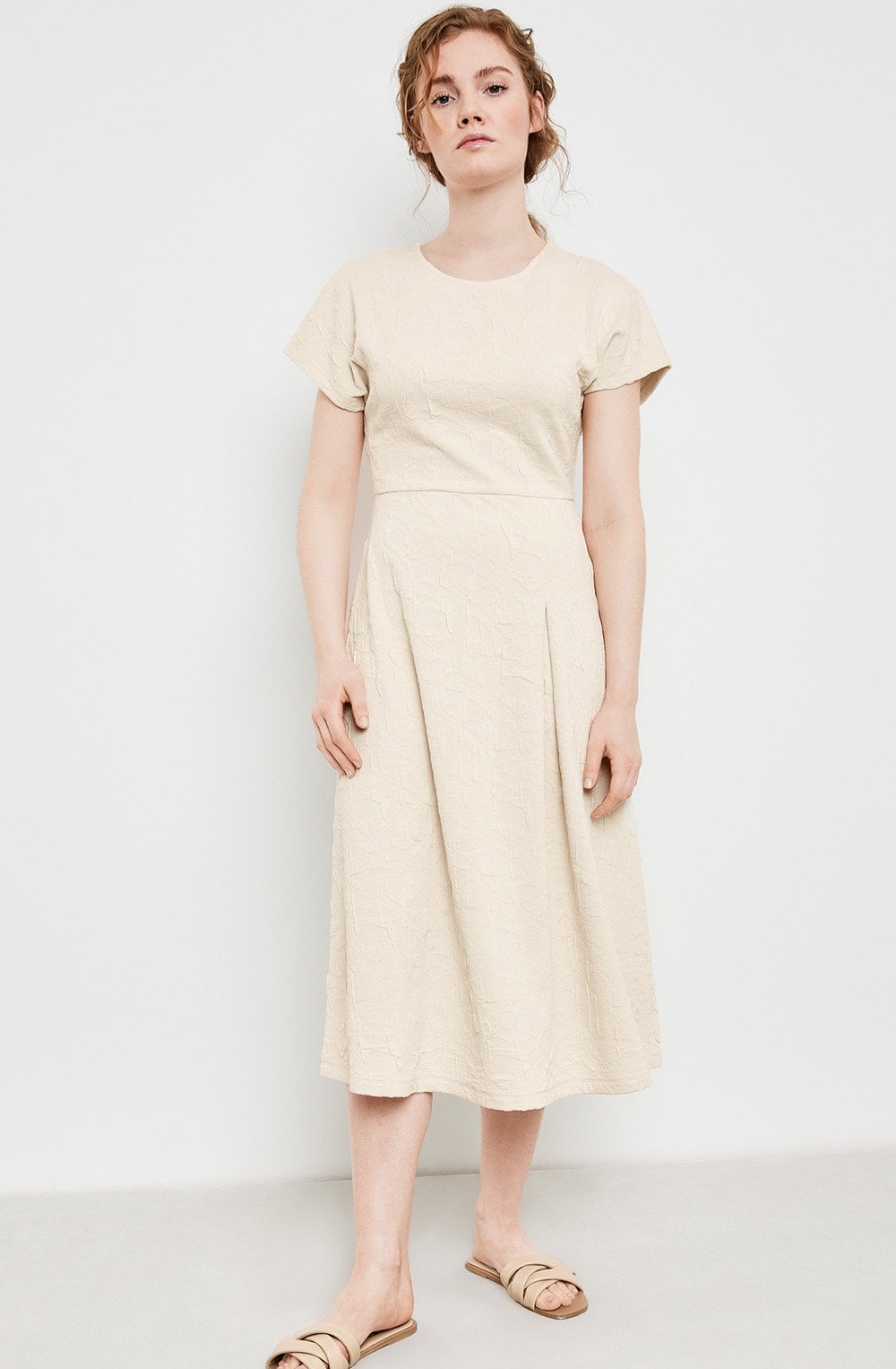 Light Creme Textured Jersey Midi Dress