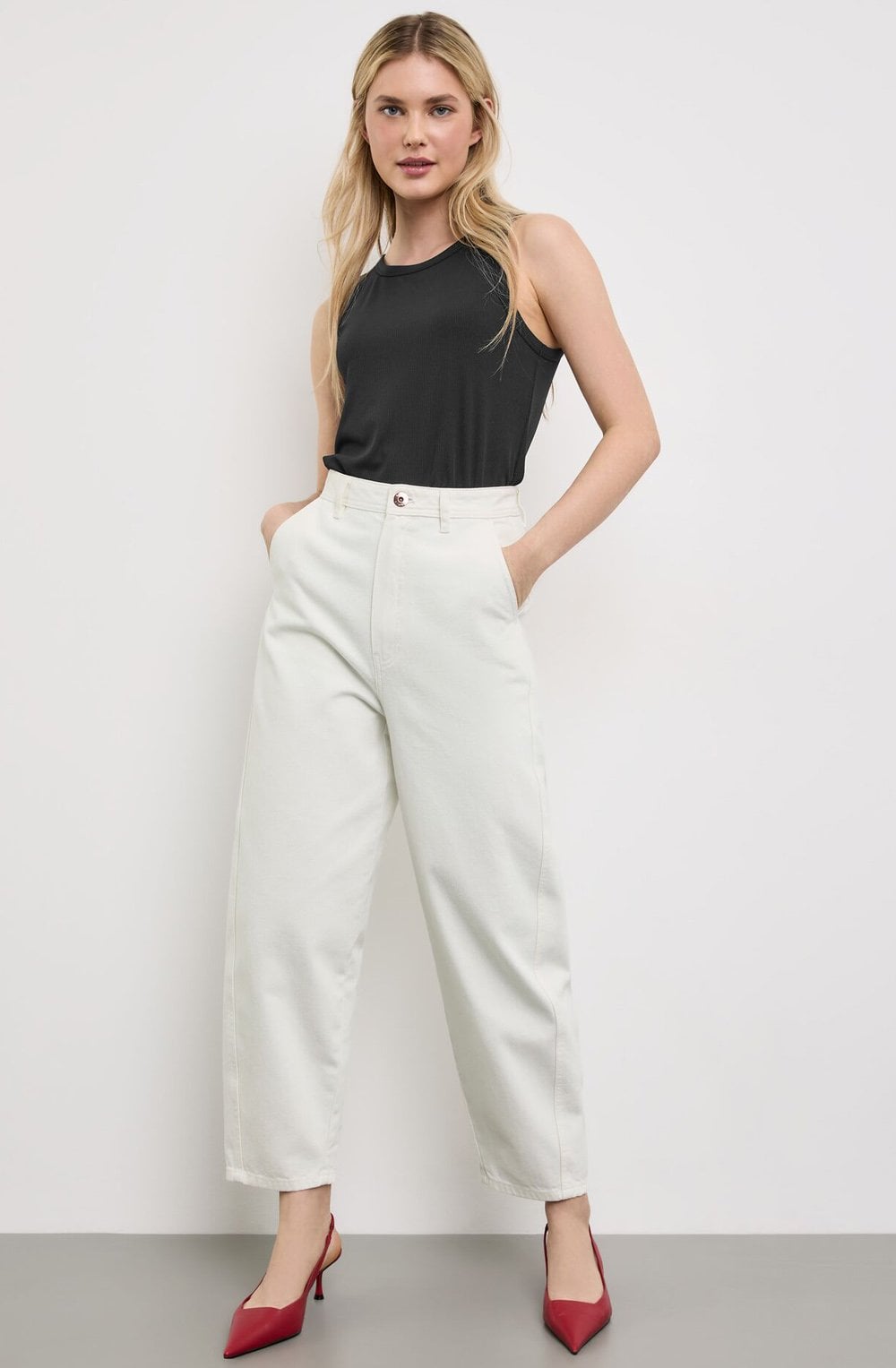 Off White Length Tapered Jeans
