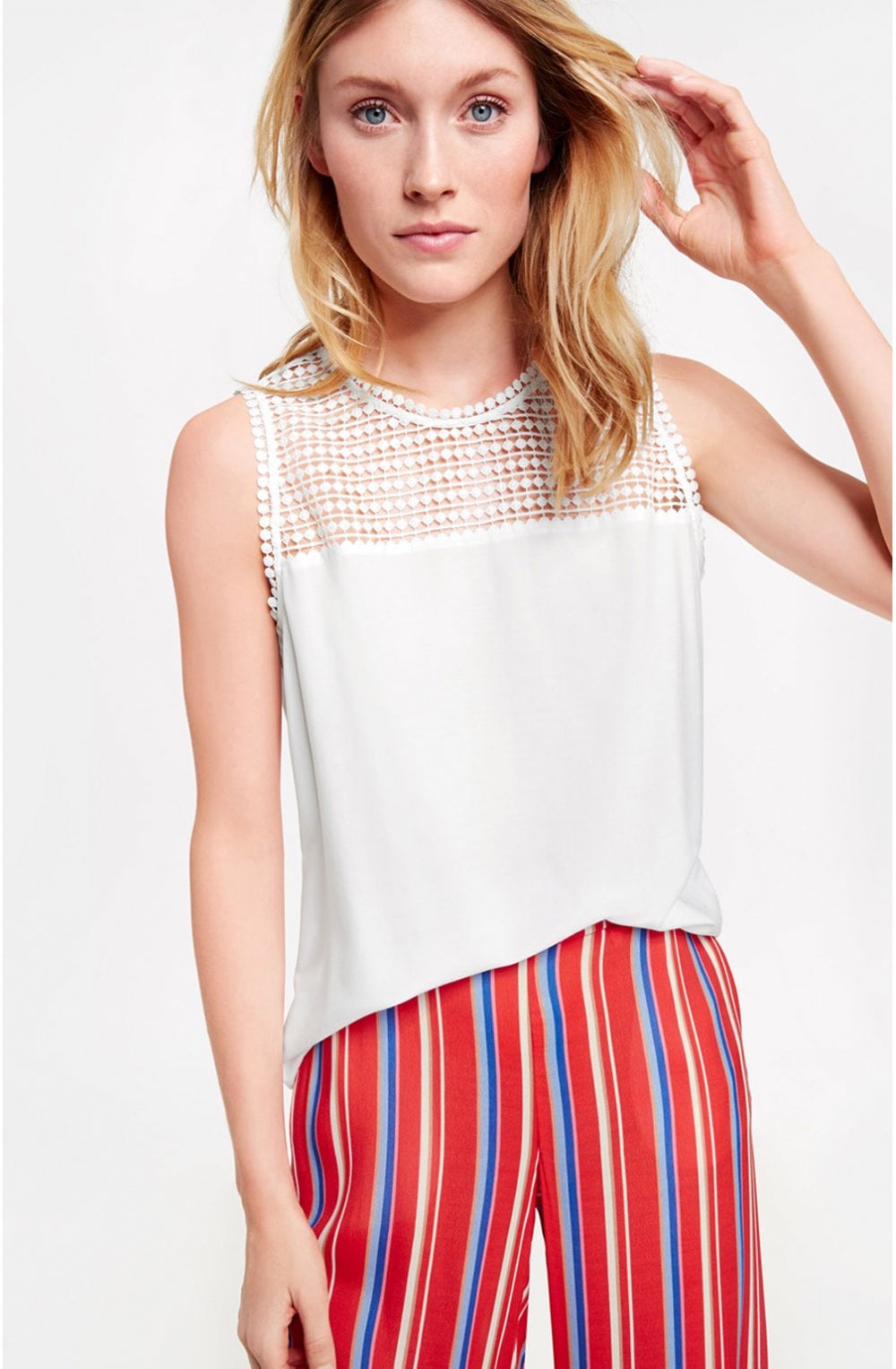 Off White Lace Detailed Blouse