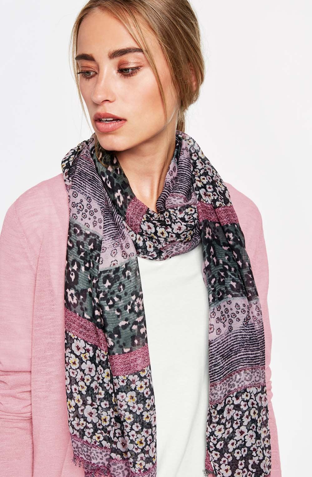 Patterned Scarf