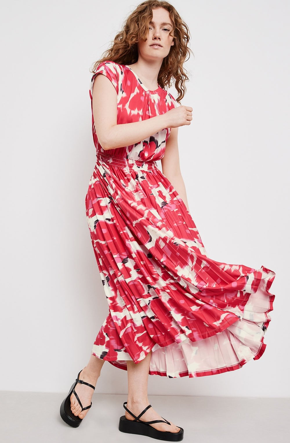 Rose Kiss Fitted Waist Jersey Dress