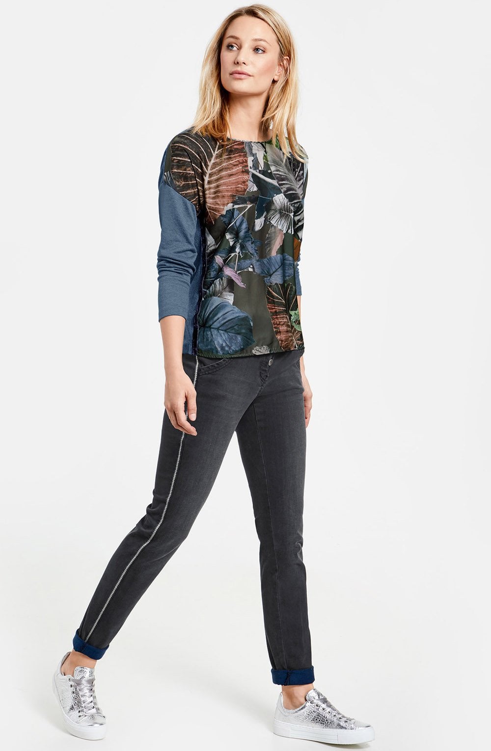 Washed Blue Boyfriend Jeans
