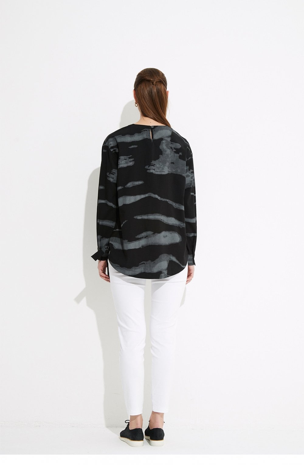 Fluid Black and Grey Blouse