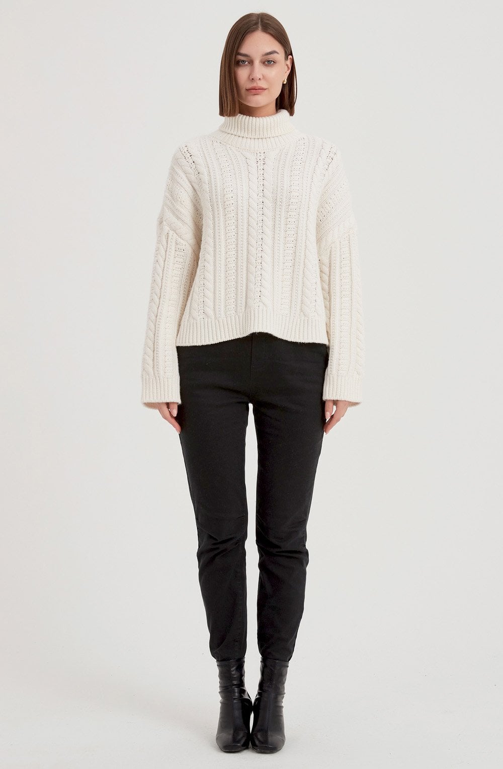 Ivory Chunky Cable Knit Oversized Jumper