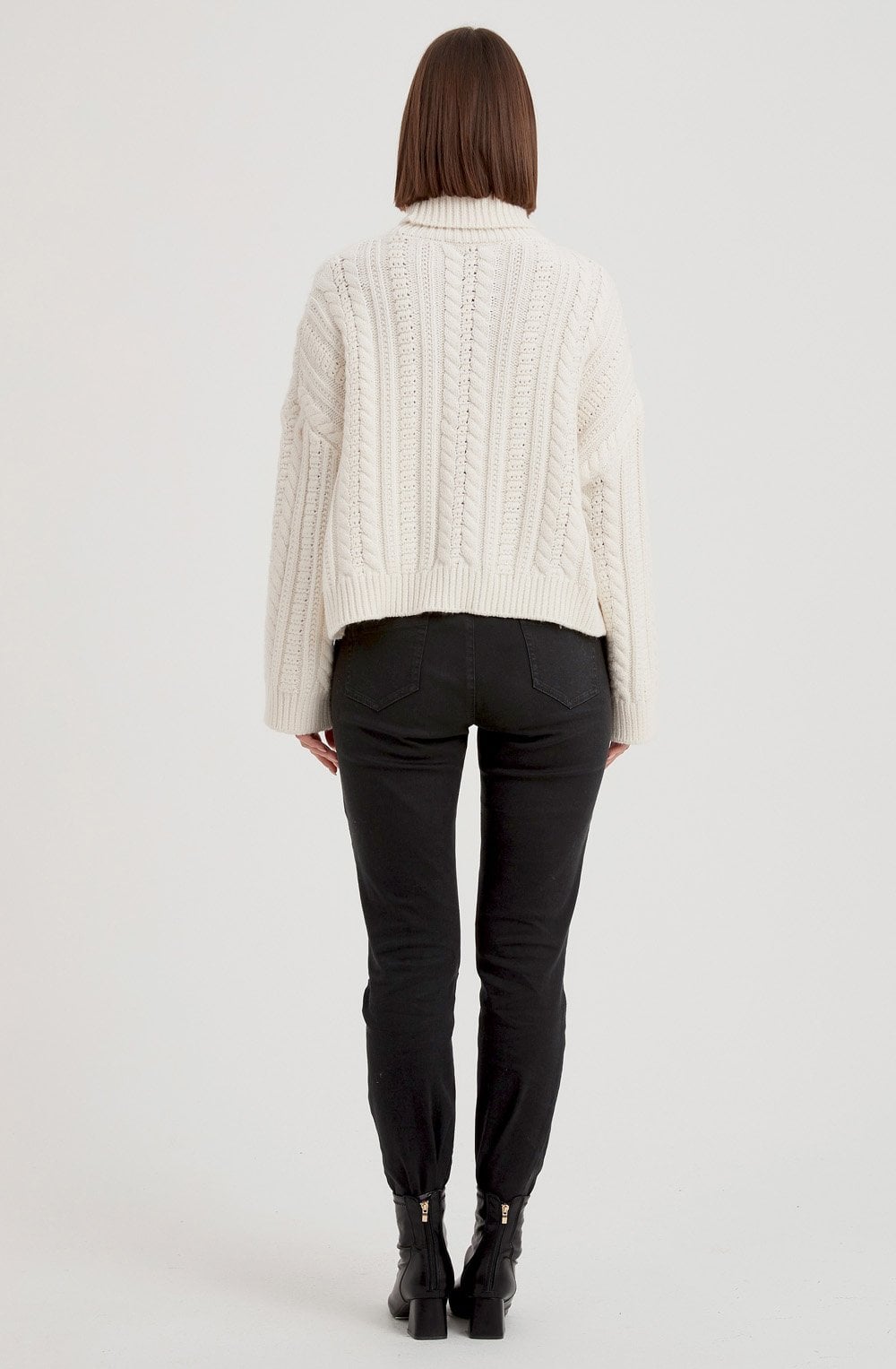 Ivory Chunky Cable Knit Oversized Jumper