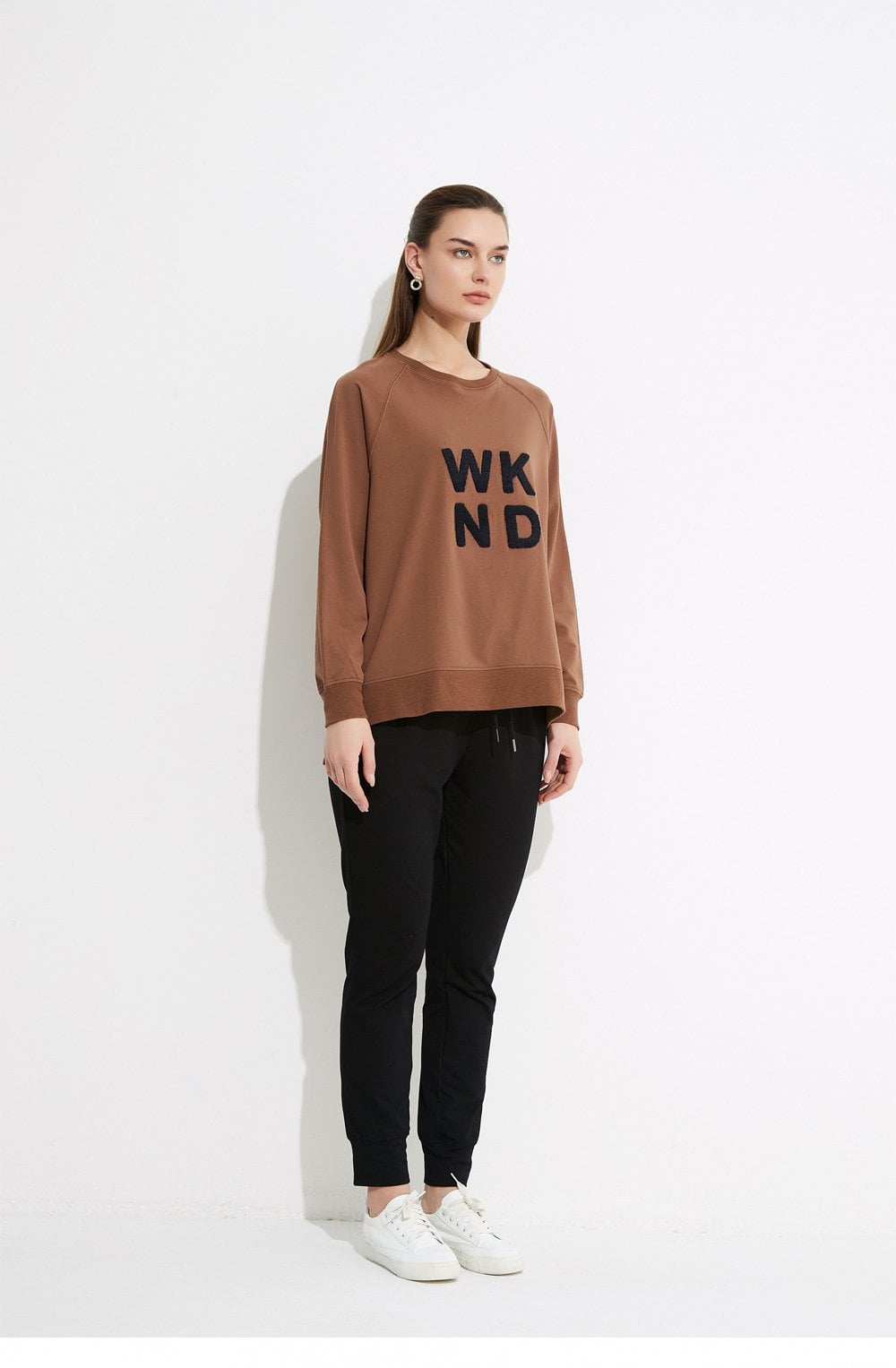 Mocha WKND Sweatshirt